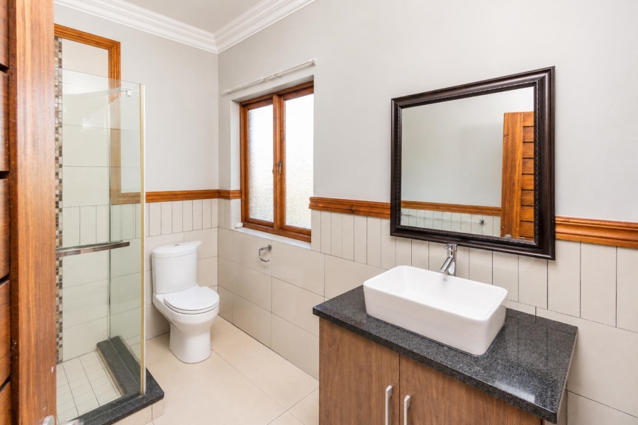 5 Bedroom Property for Sale in Xanadu Eco Park North West